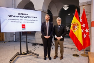 Juan Manuel Fernández junto al consejero Miguel Ángel García Martín